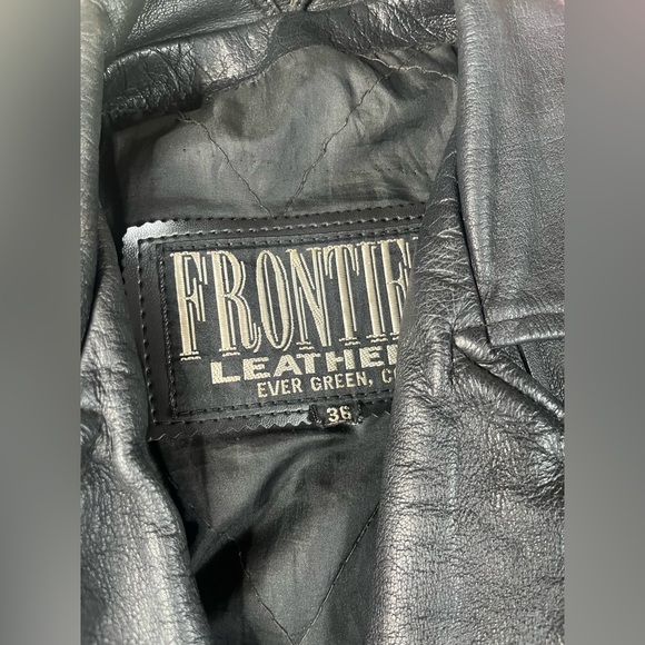 Retro fringed leather moto jacket. Size 36. - Picture 6 of 7